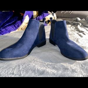 Blue suede boots